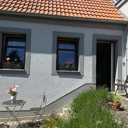 Apartman U Jezirka Velke Prilepy Exterior photo
